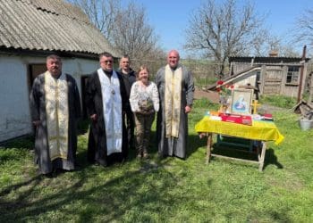 Народний депутат Микола Люшняк зустрів Великдень з воїнами на фронті
