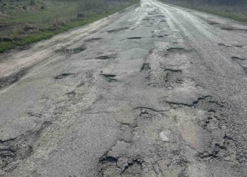 Жителі Зборівської громади вимагають справедливості: дорога на Поморяни – у жахливому стані