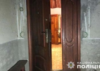 У Микулинецькій громаді донька ножем поранила батька в спину