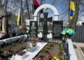 Відкрили пам’ятник Олегу Барні на Тернопільщині до роковин його загибелі на війні