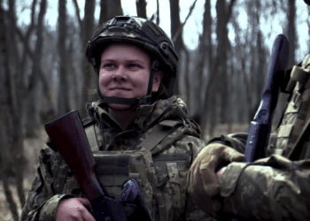 21-річна Вероніка підписала контракт із ЗСУ: «Захищати – це про гідність і віру в майбутнє»