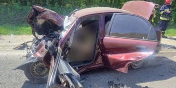 Смертельна ДТП на Чортківщині: між Яблуновом і Копичинцями зіткнулися вантажівка та легківка