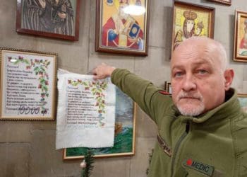 “Вишиваю навіть на фронті”