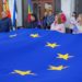 Символ єдності: у Тернополі підняли прапор Європейського Союзу