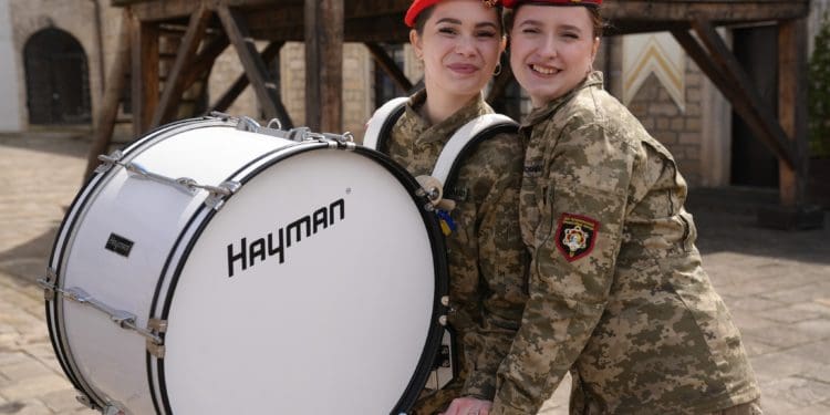 Фестиваль «Мандруємо замками Тернопілля» відкрив туристичний сезон у Збаражі