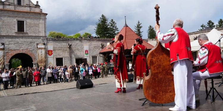 туристичний сезон