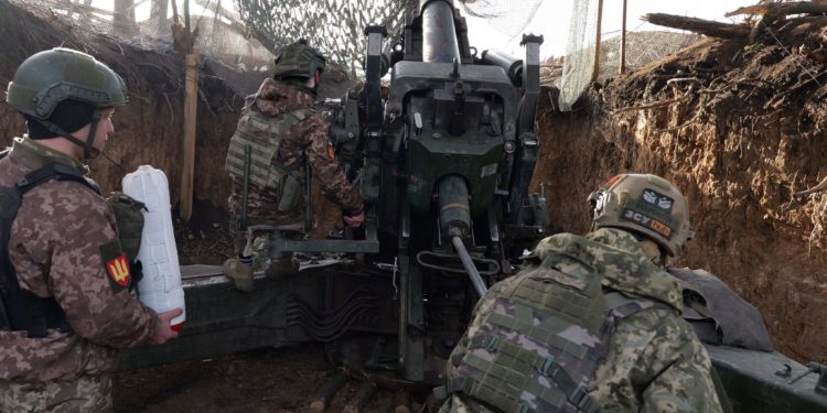 Розрахунок тернопільських артилеристів гаубиці FH70 наближає Україну до перемоги
