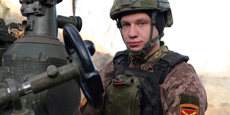 Розрахунок тернопільських артилеристів гаубиці FH70 наближає Україну до перемоги