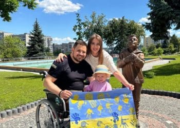 “Передали на ЗСУ понад мільйон гривень”: історія бійця з Тернополя Артема Комісарчука