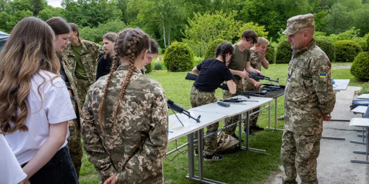 Вишкіл майбутніх лідерів: у Заліщицькій громаді відбувся перший етап гри «Сокіл» («Джура»)