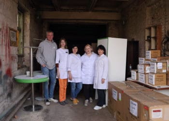 Тернопільський центр крові отримав медичні матеріали та обладнання від благодійників