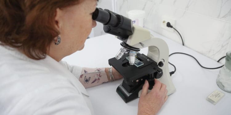 У Тернопiльському центрi служби кровi запрацювала оновлена лабораторiя контролю якостi