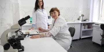 У Тернопiльському центрi служби кровi запрацювала оновлена лабораторiя контролю якостi