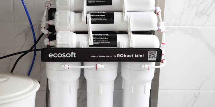 У Тернопiльському центрi служби кровi запрацювала оновлена лабораторiя контролю якостi