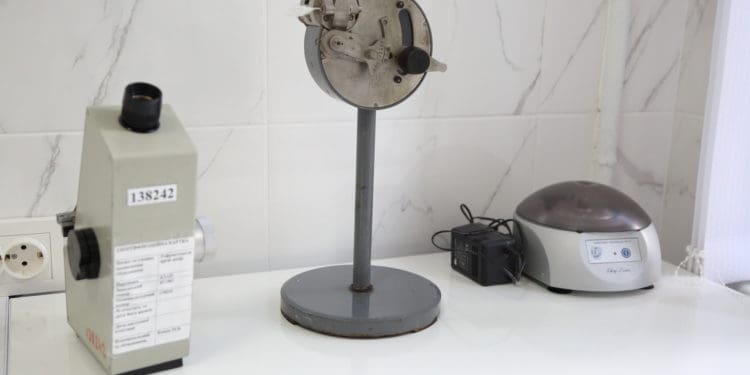 У Тернопiльському центрi служби кровi запрацювала оновлена лабораторiя контролю якостi