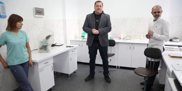 У Тернопiльському центрi служби кровi запрацювала оновлена лабораторiя контролю якостi