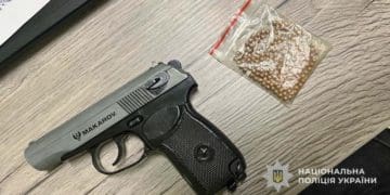 Поліцейські Тернополя встановили особу підлітка, який стріляв у дівчину