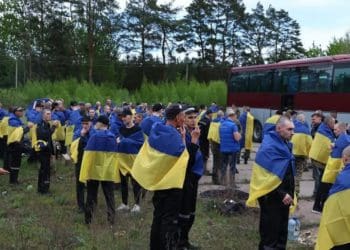 Додому повернулися Герої: четверо захисників з Тернопільщини звільнені з полону