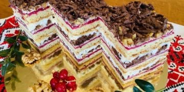 пляцок вишиванка