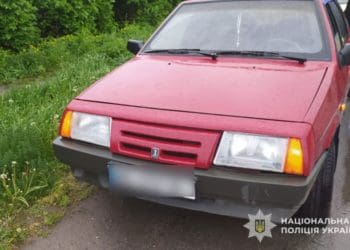 У Борщеві п’яний водій намагався відкупитися від поліції 500 доларами