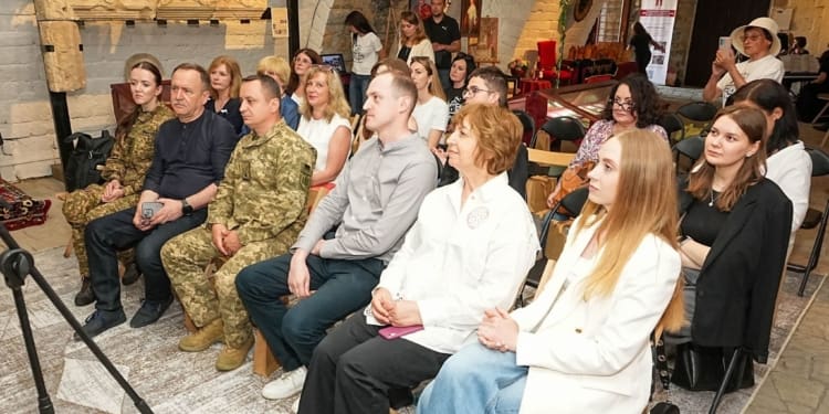 Медiйникiв областi привiтали з професiйним святом від Тернопільської ОВА