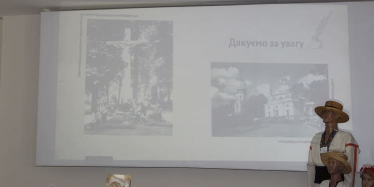 У краєзнавчому музеї презентували книгу-дослідження отця Віталія Козака про давню історію парафії Тернополя