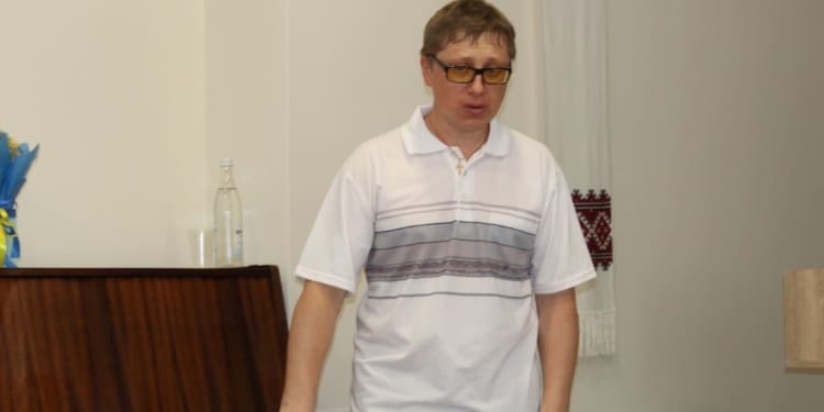 У краєзнавчому музеї презентували книгу-дослідження отця Віталія Козака про давню історію парафії Тернополя