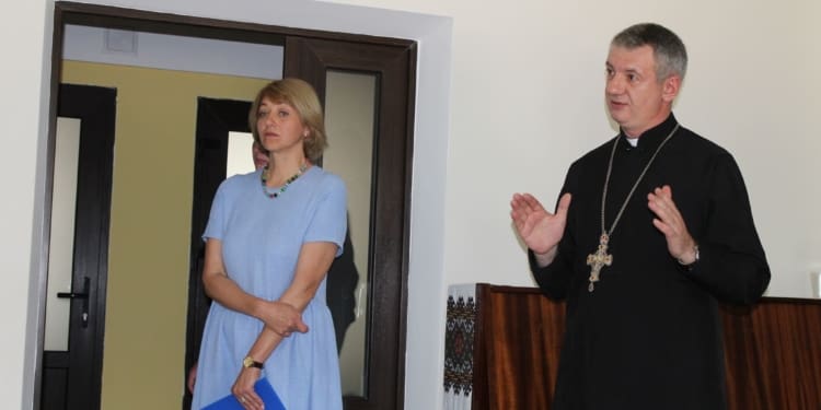 У краєзнавчому музеї презентували книгу-дослідження отця Віталія Козака про давню історію парафії Тернополя