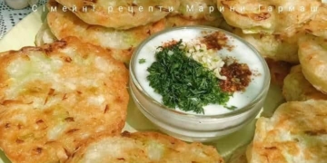 Пісні оладки з молодої капусти