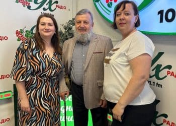 Тернопільський художник Микола Мамчур розповів про творчість, військовий досвід та життєвий позитив