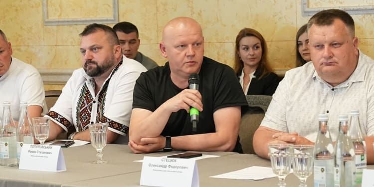 У Чорткові провели круглий стіл про розвиток місцевого самоврядування