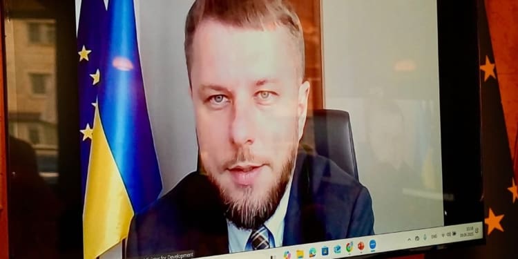 У Чорткові провели круглий стіл про розвиток місцевого самоврядування