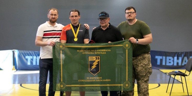 На Тернопільщині відбувся благодійний турнір з настільного тенісу на підтримку 35 батальйону