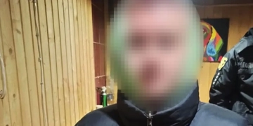 Іменинник, який у сауні поранив трьох друзів, отримав умовний термін