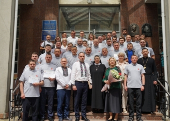 випуск капеланів