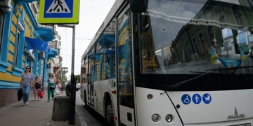 У Тернополі з’явилися чотири нові автобусні маршрути.