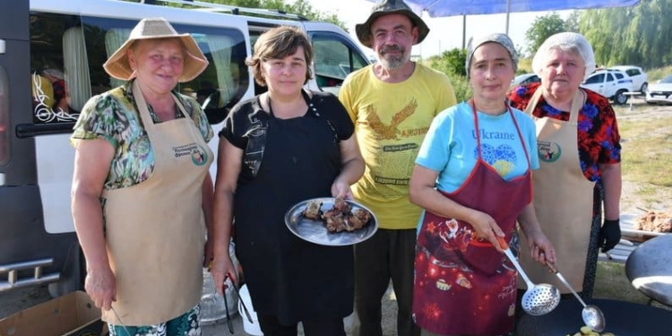На свято Купала волонтери збирали гроші для тернопільської бригади ЗСУ