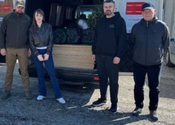«Українська команда» відвезла допомогу на фронт бійцям з Тернопілля