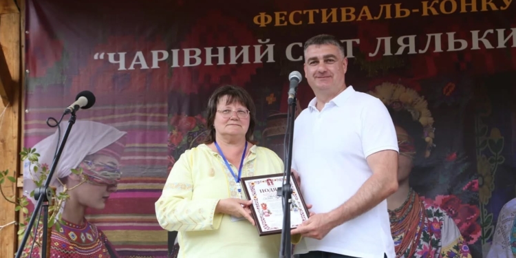 У Бережанах відбувся перший фестиваль ляльки-мотанки