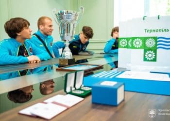 Тернопільські борці отримали нагороди від міського голови за тріумф на чемпіонаті України