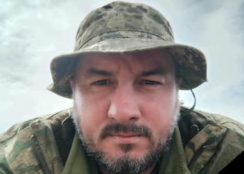 Олег Кухарський