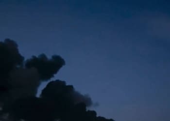 Тернополян просять зачинити вікна