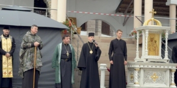 “Ці кроки Господь Бог порахував”: владика Теодор до паломників у Зарваниці на Тернопільщині