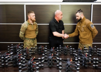 Тернопіль для ЗСУ: міська рада передала 50 розвідувальних дронів батальйону «Свобода»