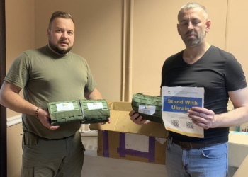 Тактичні аптечки для капеланів та ліки на фронт: «Українська команда» Тернопілля відправила чергову допомогу на передову