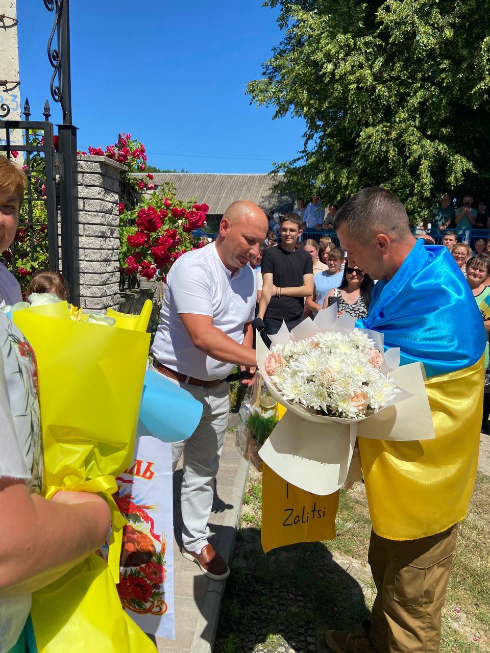 На Тернопільщину після 35 місяців полону повернувся військовий Віталій Заморський