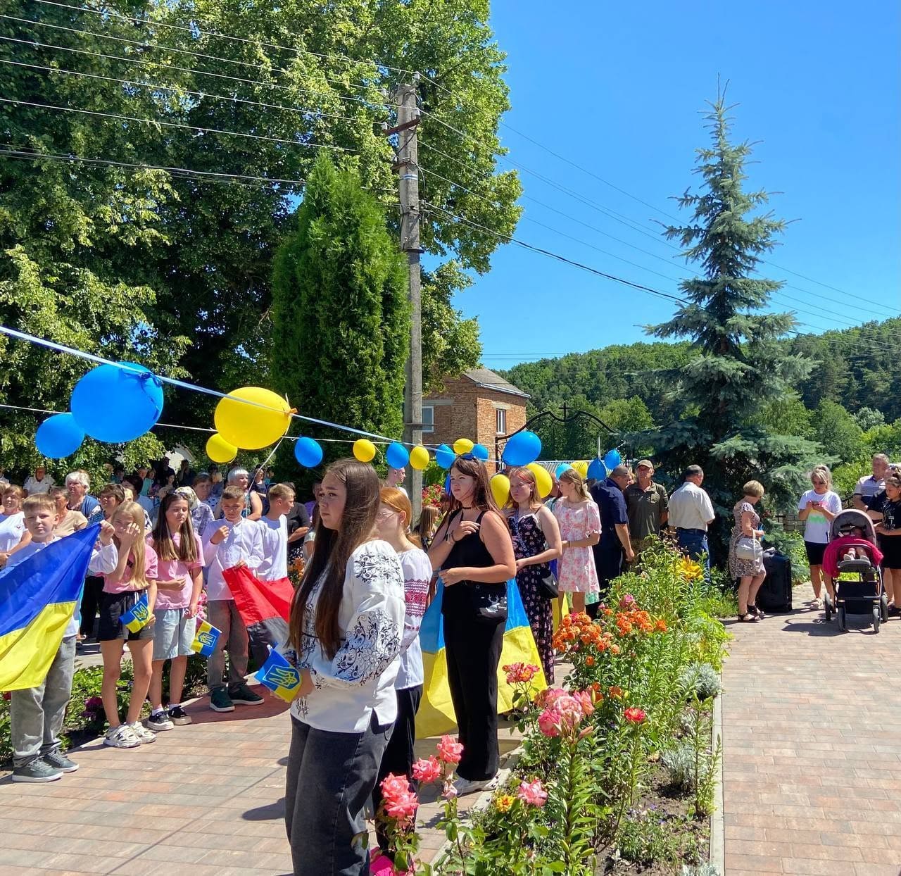 На Тернопільщину після 35 місяців полону повернувся військовий Віталій Заморський