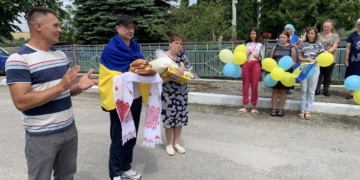 Борсуківська громада зустріла з полону свого Героя – Олексія Кваса