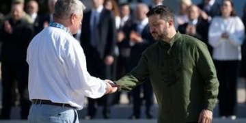 Президент України Володимир Зеленський вручив орден «За заслуги» ІІ ступеня Валерiю Федорейку