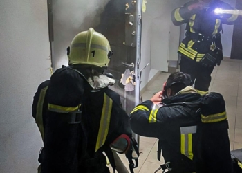 Пожежа у Тернополі: з восьмого поверху евакуйовано 12 людей